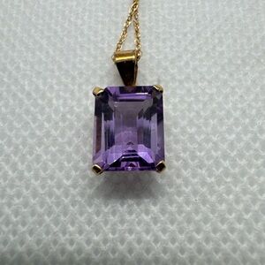 10K Yellow Gold Emerald Cut Purple Amethyst Pendant Necklace 18”